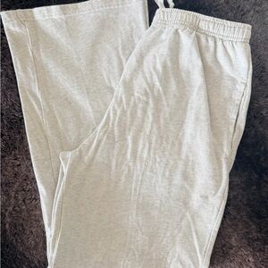 Brandy Melville Light Gray Sweatpants